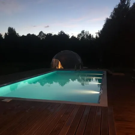 Glamping Stodola Dome Luxury tent