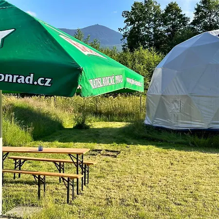 Glamping Stodola Sfera Οργανωμένο κάμπινγκ *