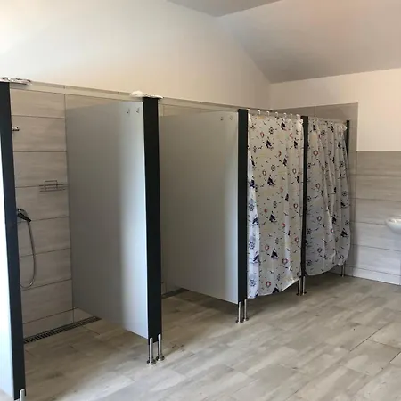 Οργανωμένο κάμπινγκ Glamping Stodola Sfera *