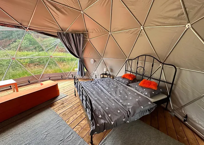 Glamping Stodola Sfera Luxusní stan