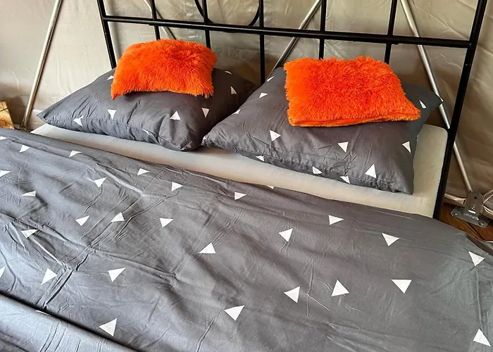 Luxusní stan Glamping Stodola Sfera