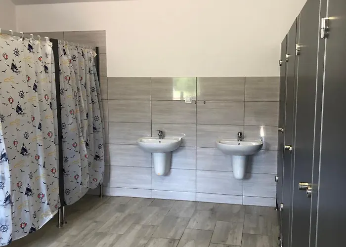 Glamping Stodoła Dome * Ściegny